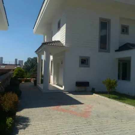 Diomand Hills Villas *